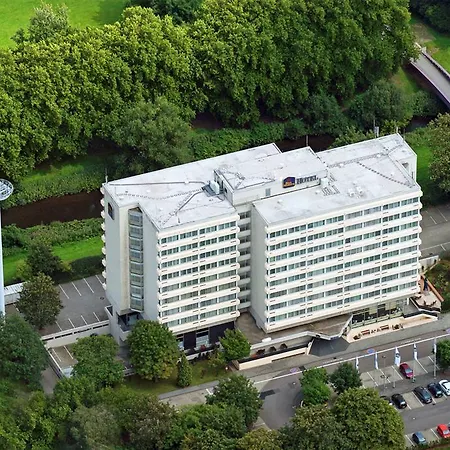 Leoso Hotell Leverkusen